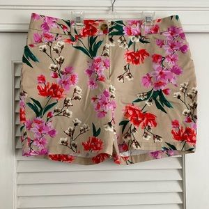 Floral Mid Length Lands End Women’s Shorts Size 12